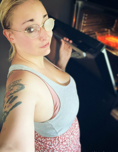 mrstittykatty Profile pic