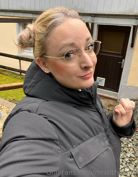 muscle milf onlyfans free sex archive