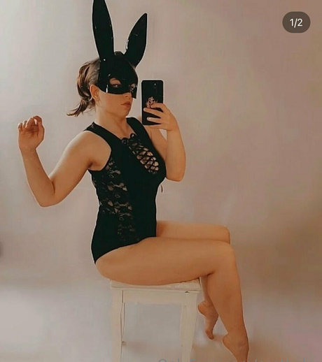 costbaby naked pornstar galleries