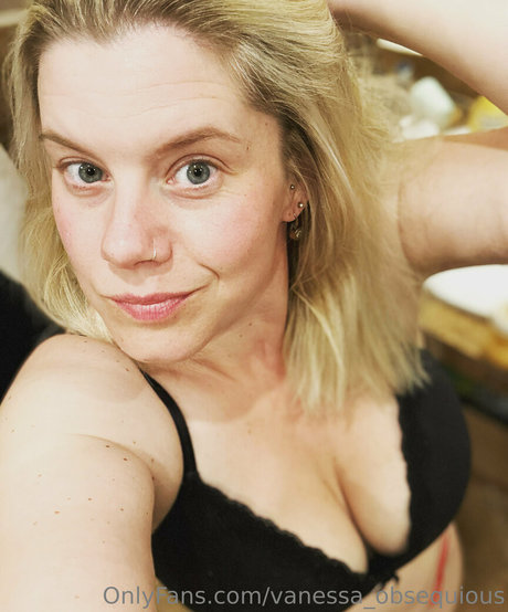 vanessa obsequious star adult image