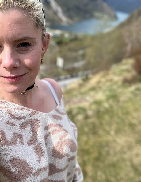 vanessa obsequious pornstar erotic picture