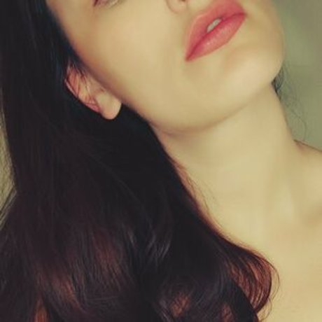 bellajuliafree nice model gallery