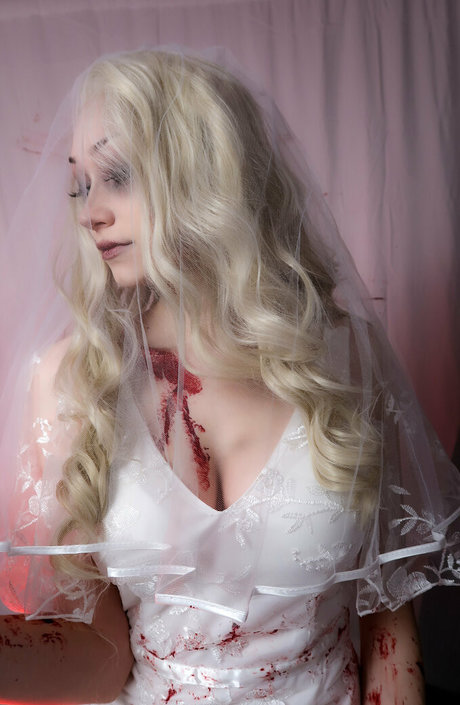 louvrissa model sex photo