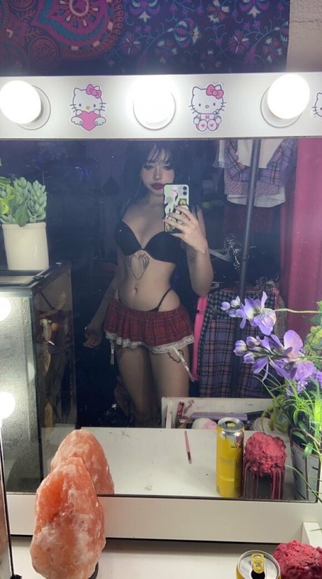 Meepmomentt sex pornstar pic