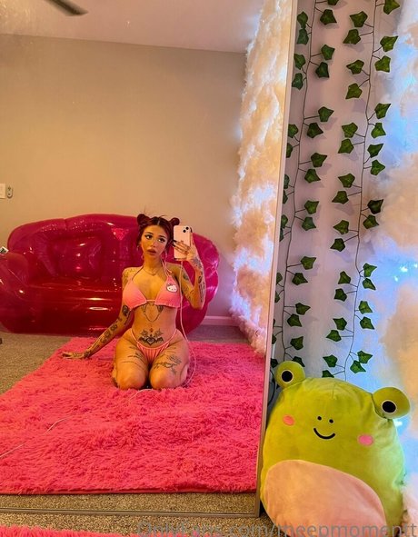 Meepmomentt naked actress picture