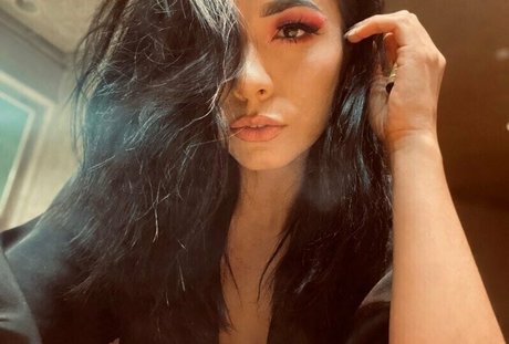 josafinaxxx xxx model picture