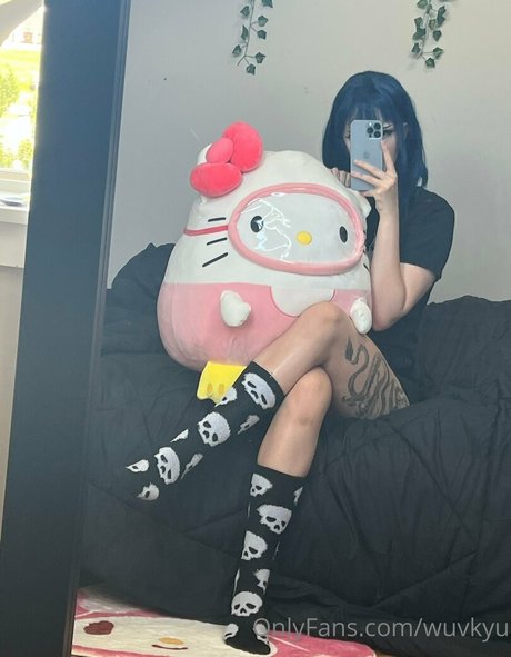 wuvkyu pornstar adult gallery
