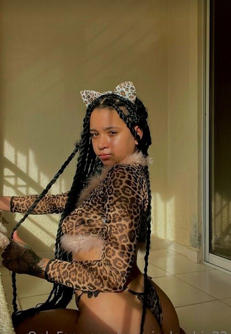 mamicolombia22 pretty star photo