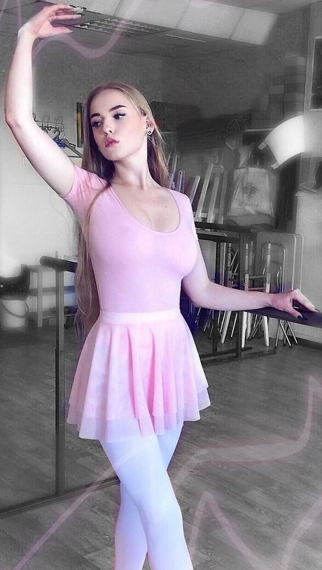 Oksana Neveselaya actress gallery