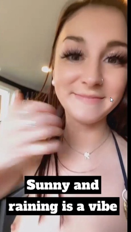 Bikini Barista star free gallery