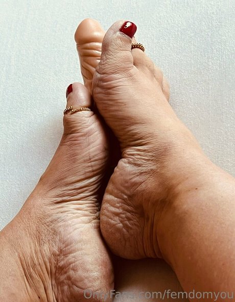 femdomyou model hot photo