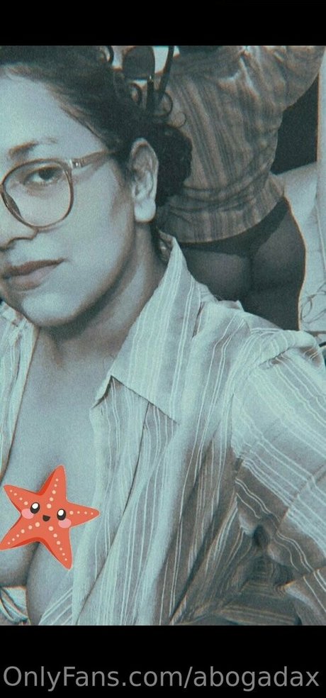 jennx23 erotic model archive