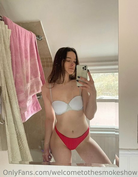 curvy solo onlyfans top pics