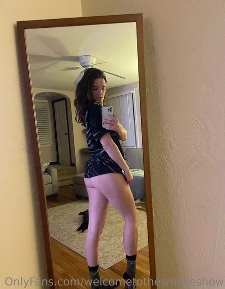 welcometothesmokeshow art pornstar photo