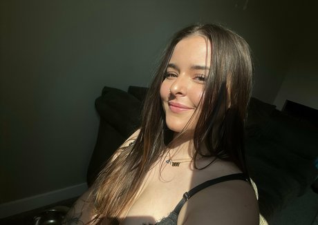 paigemarie888 hot star pic