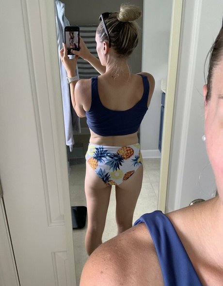 littlewaistinyourface actress archive