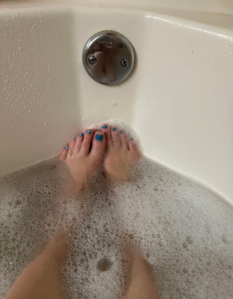 amelia blake star naked gallery