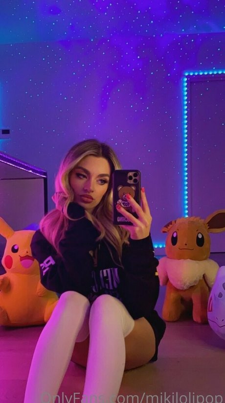 mikennaprior sexy star pic