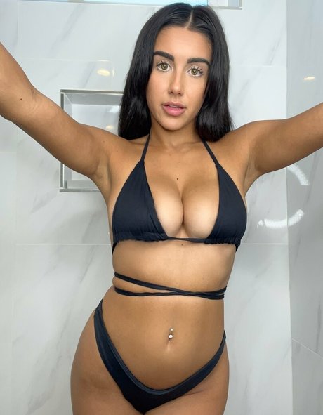 miafall pornstar erotic images