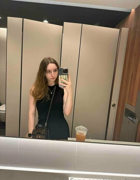 miyu free model pornographic images