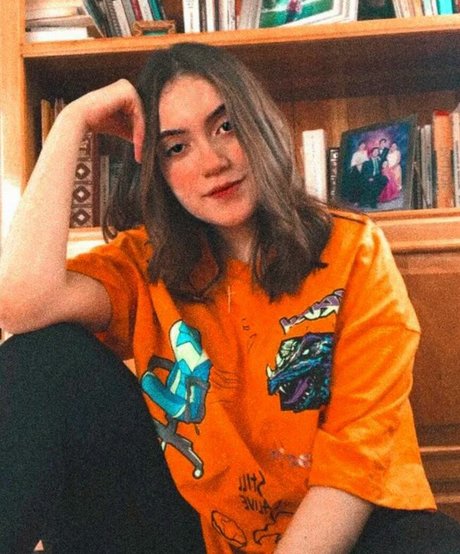 Valeria Alcala star art archive