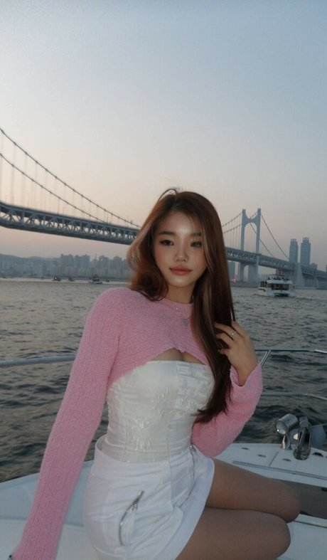 Annxhy model hot images