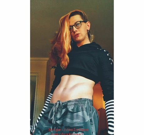 Dusk Rose nude actress image