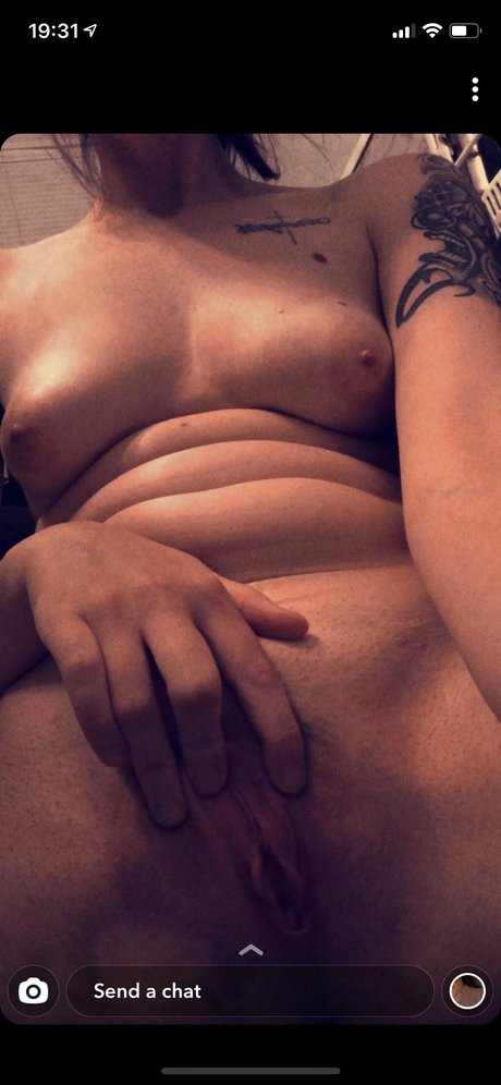 _freckles and roses pretty pornstar photos