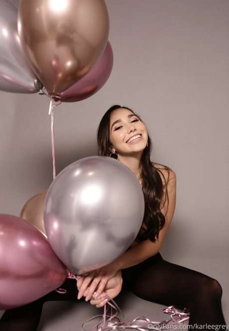 karleegrey nudes star images