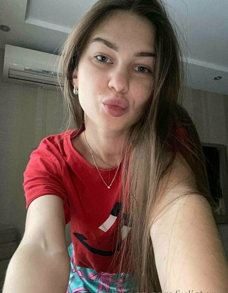 julistone star adult photo