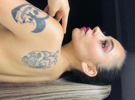 NYGV model xxx archive