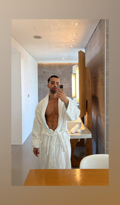 1995 pornographic star images