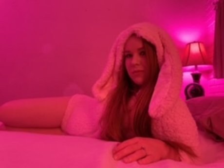 aubrey star naked pictures