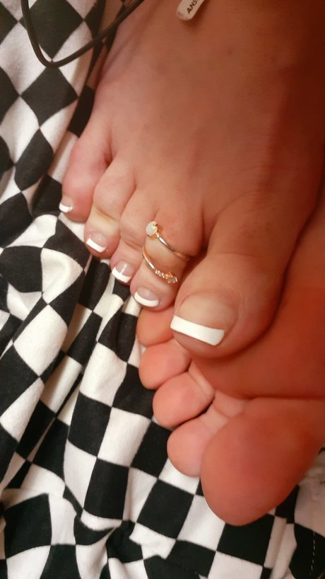 atlanta snows beautful feetXXX perfect pornstar archive