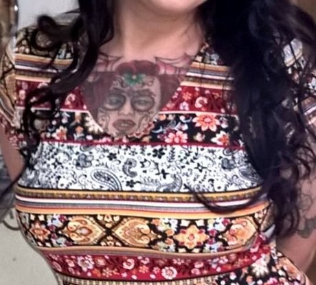 Not Just A Pretty Face pornstar naked img