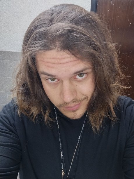 RaOne1228 model erotic gallery