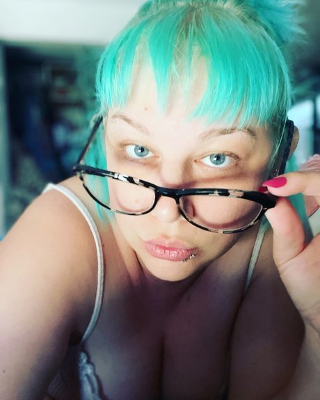 Noel Fantasy erotic pornstar image