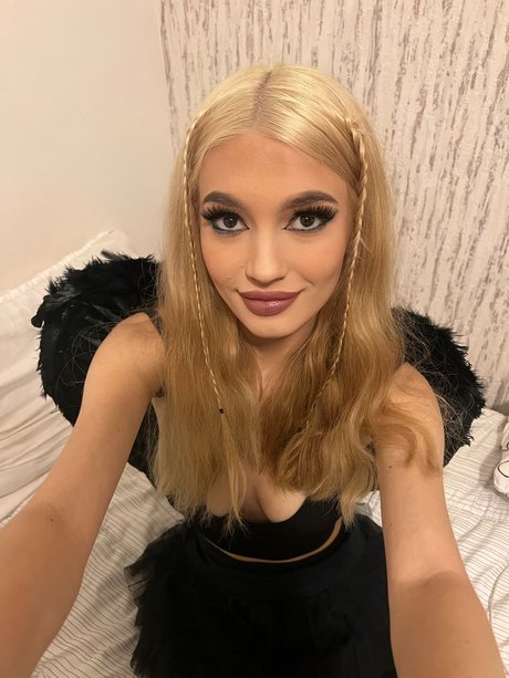 AlexysRosy exclusive star photos