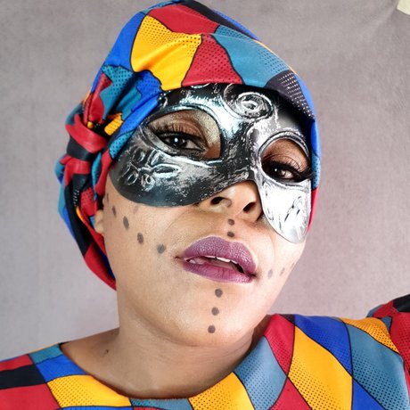 AfrikaLady model beautiful picture