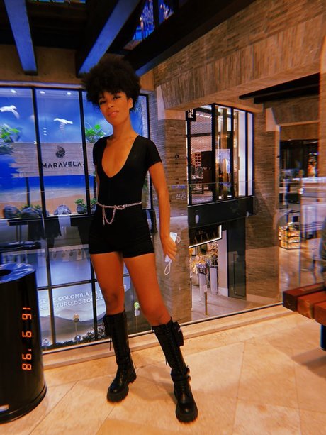 _Africa_ best model gallery