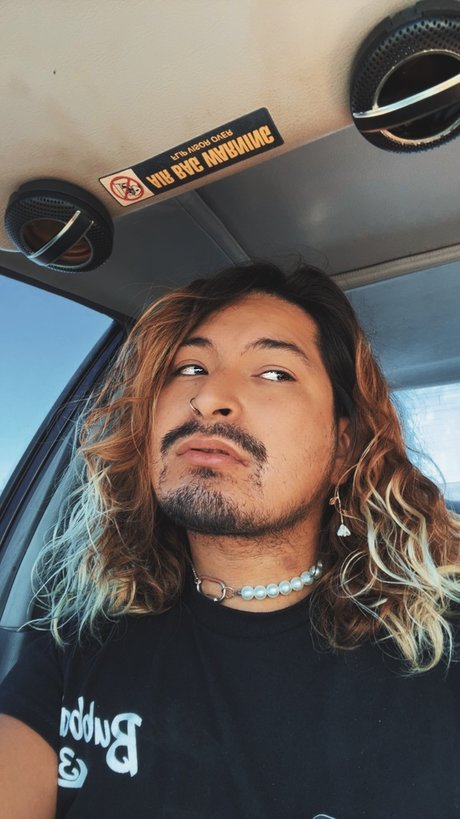 Alejandro Botello hot star photo