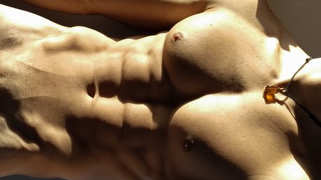 Alfredo Molina nude model photo