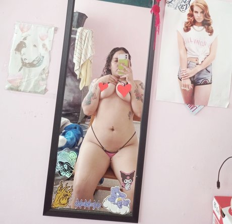 Alejandra Ximena model adult photos