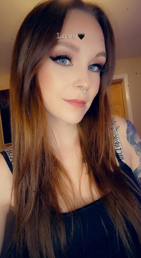 Aaleya beautiful star pics