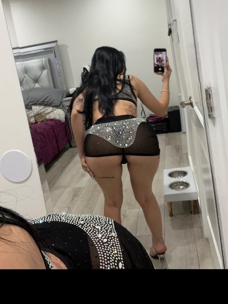 AlErii exclusive pornstar images