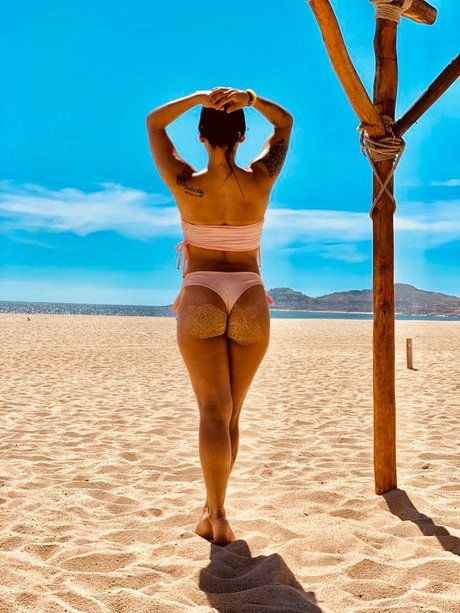 Anngy pornstar nude photos