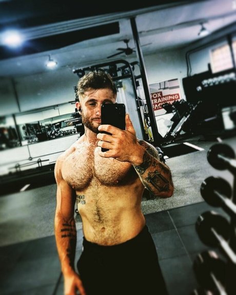 Jake Glory pornstar exclusive image