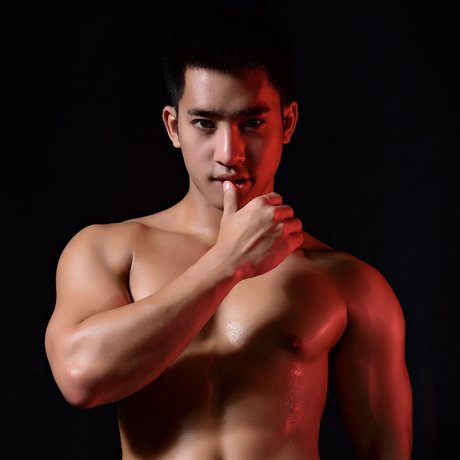 OhmBkk model porn gallery