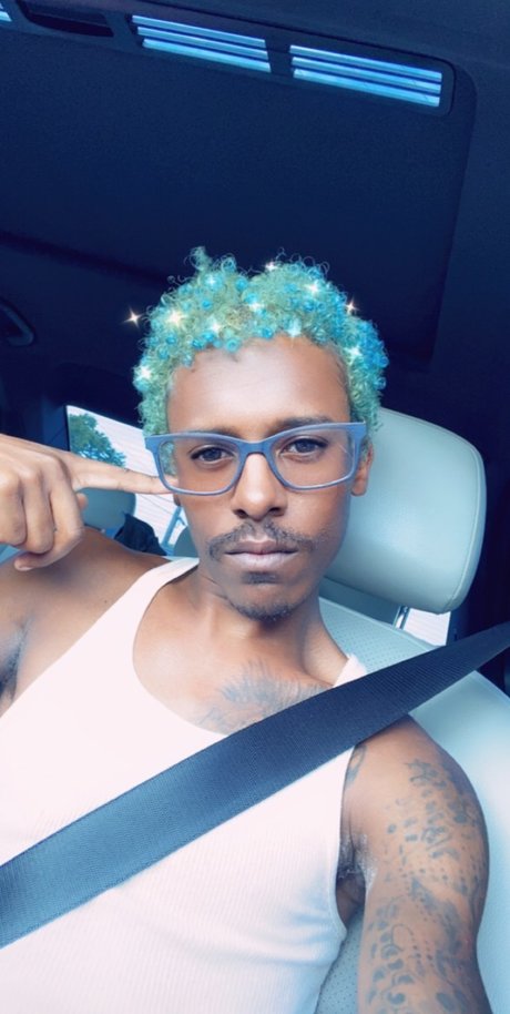 _TaiMulan_ model xxx photos