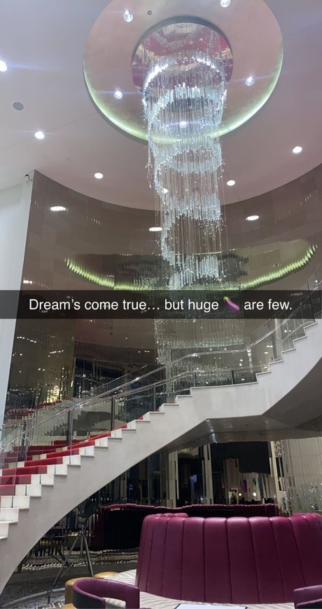 HugeDream model nice photo